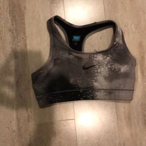 nike sports bra